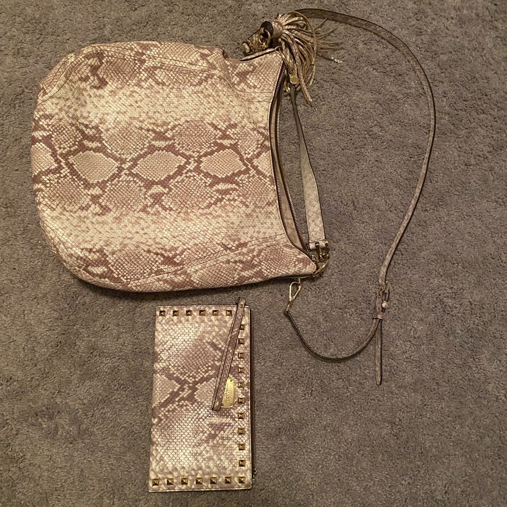 Authentic Michael Kors Shoulder Bag & Wristlet